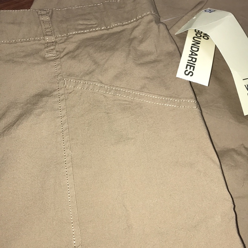 No Boundaries Lightweight Wide Leg Drawstring Pants NWT - Picture 3 of 7